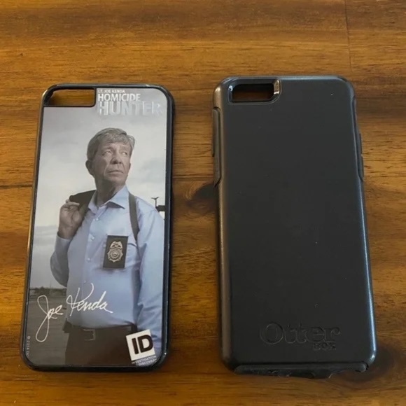 📱iPHONE 6 BUNDLE!📱2 CASES, 2 PACKS OF SCREEN PROTECTORS (NWT) - Picture 2 of 11